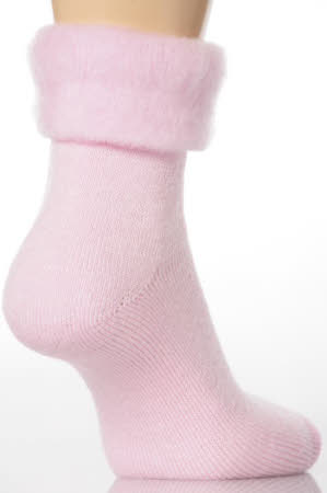pink bed sock (2021_09_15 08_13_20 UTC)